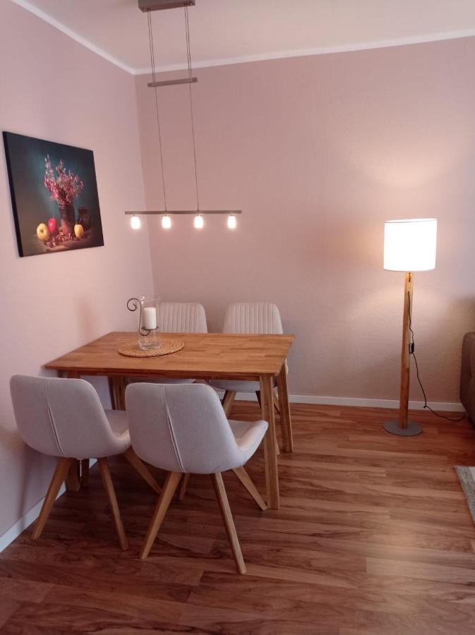 Ferienwohnung Greifenbach, Gartennutzung, Haustiere Willkommen Geyer Exterior photo