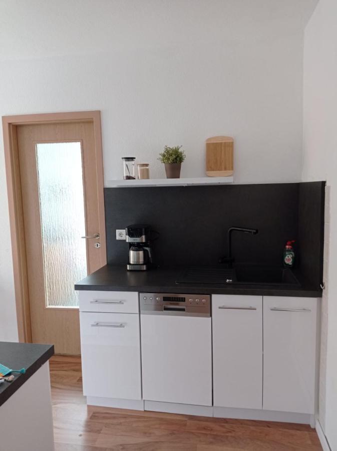 Ferienwohnung Greifenbach, Gartennutzung, Haustiere Willkommen Geyer Exterior photo